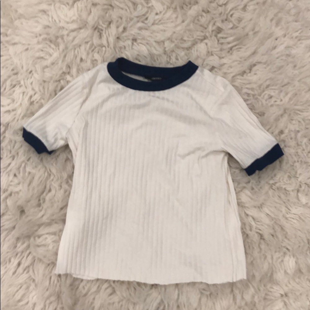 grey and blue rubbed t shirt